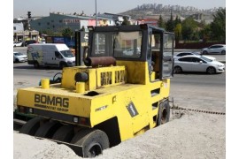 RAMA GRUP YOL ASFALT'DAN KİRALIK BOMAG BW 20R VABİL 4+4 